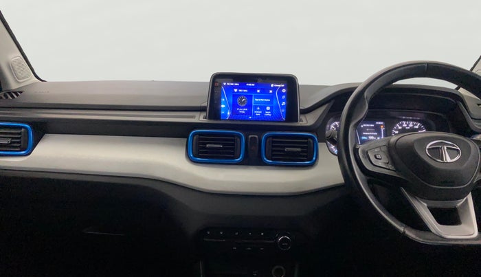 2021 Tata PUNCH CREATIVE AMT 1.2 RTN DUAL TONE, Petrol, Automatic, 20,179 km, Air Conditioner