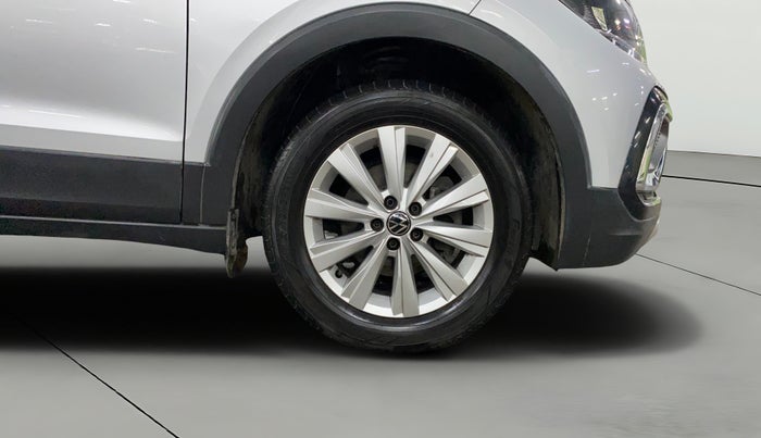 2024 Volkswagen TAIGUN COMFORTLINE 1.0 TSI MT, Petrol, Manual, 38,062 km, Right Front Wheel