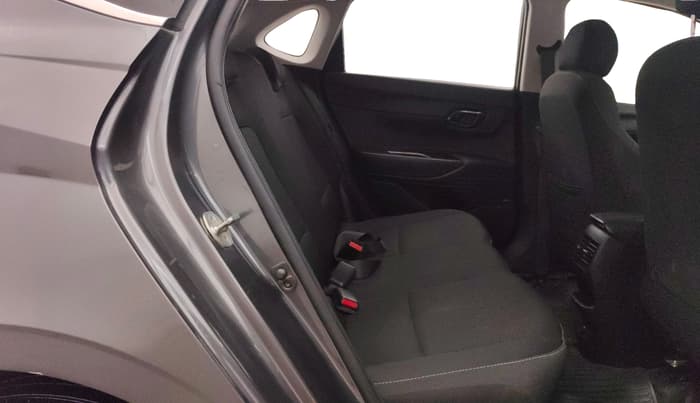 2020 Hyundai NEW I20 ASTA 1.2 MT, Petrol, Manual, 1,09,047 km, Right Side Rear Door Cabin