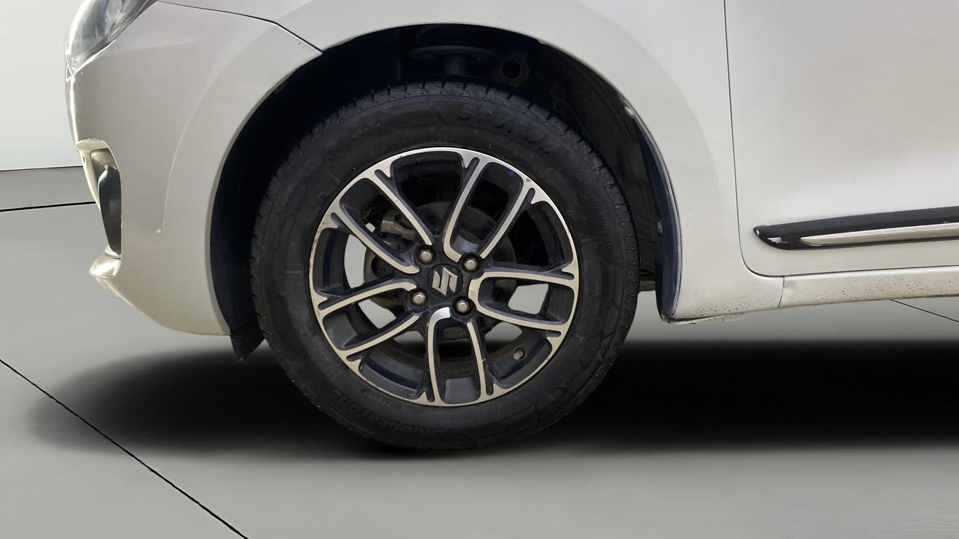 2021 Maruti Swift ZXI PLUS AMT, Petrol, Automatic, 83,037 km, Left Front Wheel