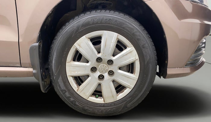 2018 Volkswagen Ameo TRENDLINE 1.0L, Petrol, Manual, 42,312 km, Right Front Wheel