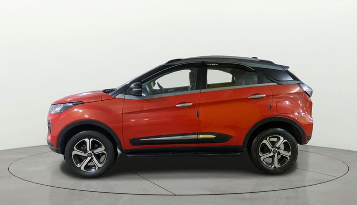 2021 Tata NEXON XZA PLUS SUNROOF DUAL TONE PETROL, Petrol, Automatic, 50,137 km, Left Side