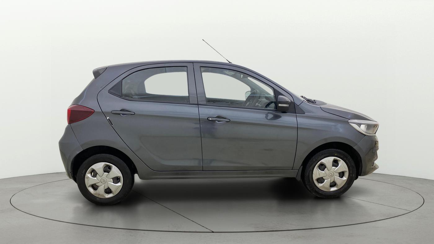 2022 Tata Tiago XT CNG, CNG, Manual, 90,707 km, Right Side View