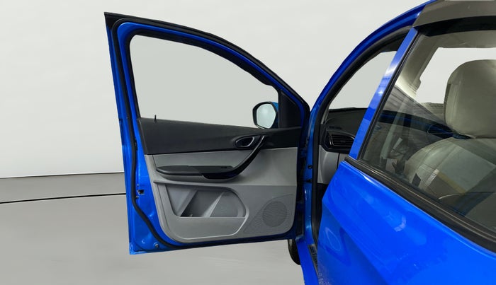 2020 Tata Tiago XT PETROL, Petrol, Manual, 68,261 km, LHS Front Door