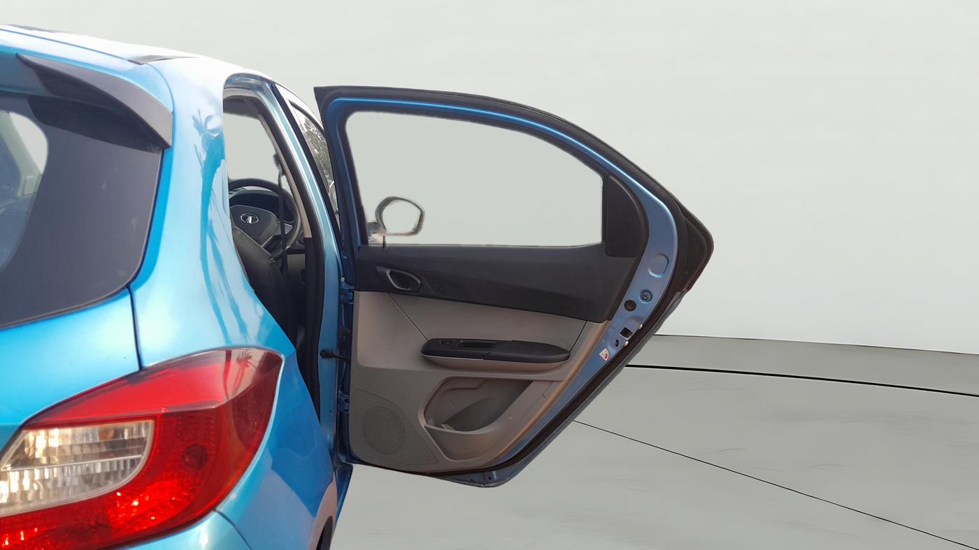 2016 Tata Tiago XM PETROL, Petrol, Manual, 64,168 km, RHS Rear Door