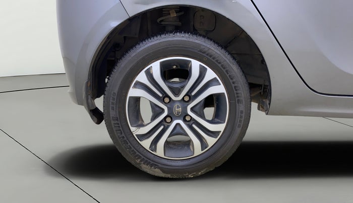 2022 Tata Tiago XZ PETROL, Petrol, Manual, 21,156 km, Right Rear Wheel