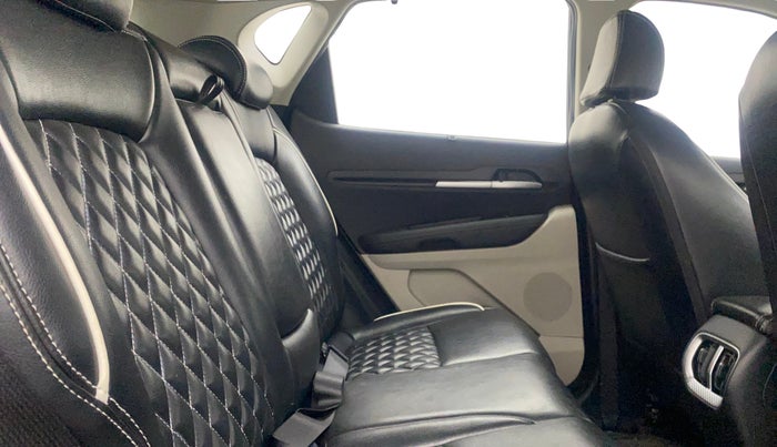 2022 KIA SONET HTX ANNIVERSARY EDITION 1.0 IMT, Petrol, Manual, 21,481 km, Right Side Rear Door Cabin