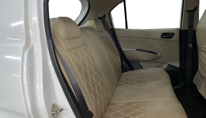 2021 Hyundai NEW SANTRO MAGNA, Petrol, Manual, 30,796 km, Right Side Rear Door Cabin