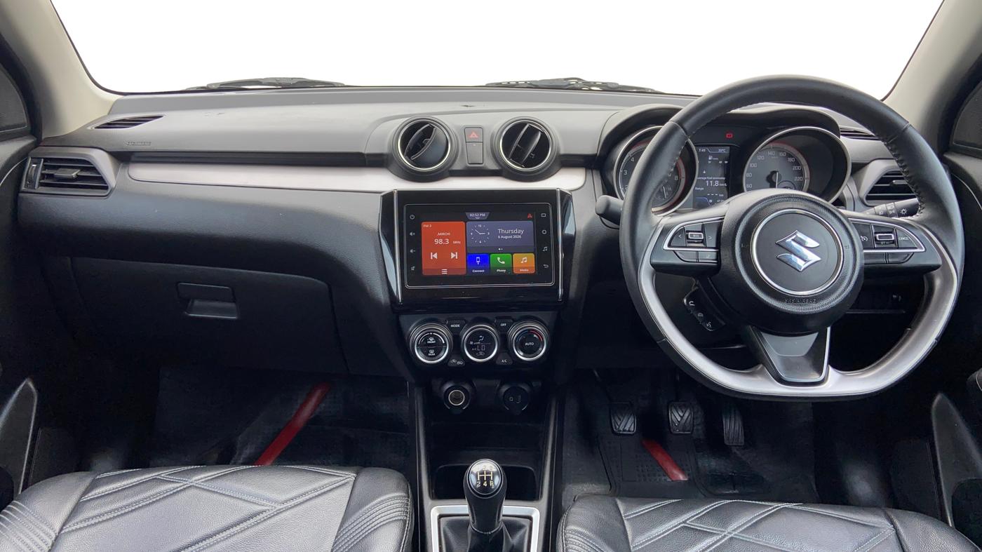 2022 Maruti Swift ZXI PLUS DUAL TONE, Petrol, Manual, 35,482 km, Dashboard