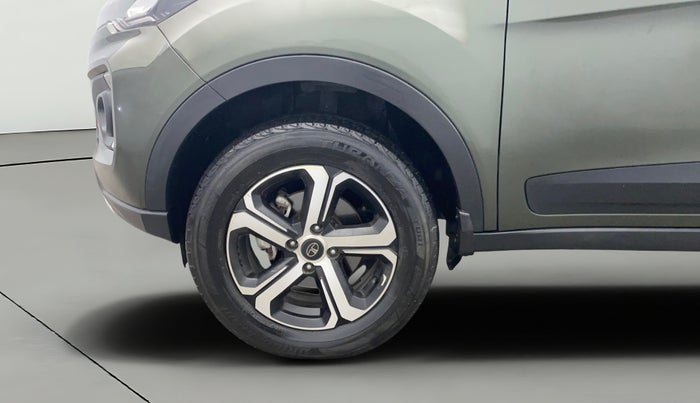 2023 Tata NEXON XZ PLUS PETROL, Petrol, Manual, 29,360 km, Left Front Wheel