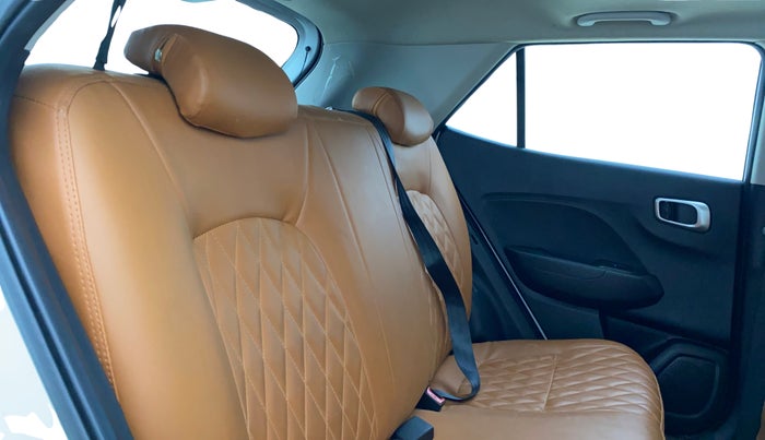 2021 Hyundai VENUE SX 1.0 TURBO IMT, Petrol, Manual, 3,835 km, Right Side Rear Door Cabin