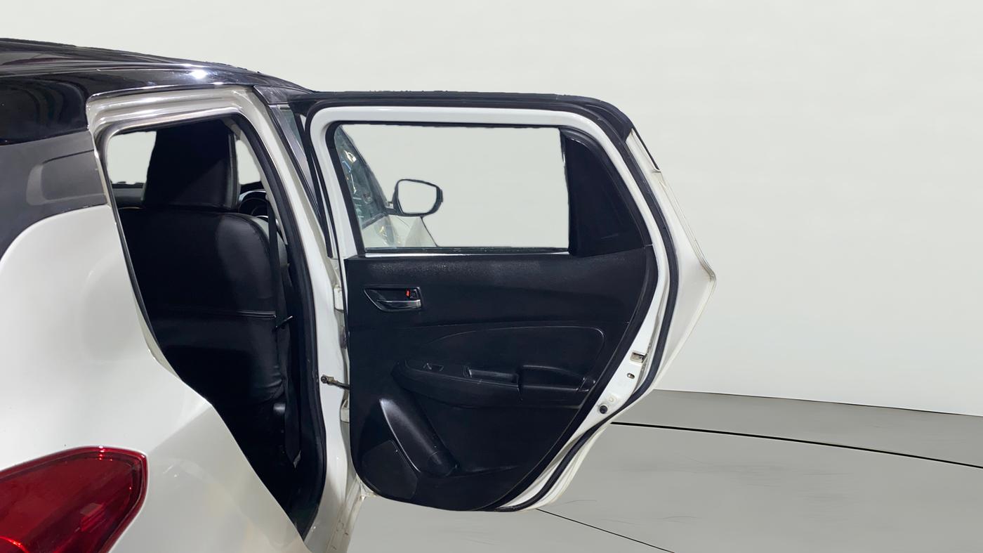 2023 Maruti Swift ZXI PLUS AMT DUAL TONE, Petrol, Automatic, 58,445 km, RHS Rear Door