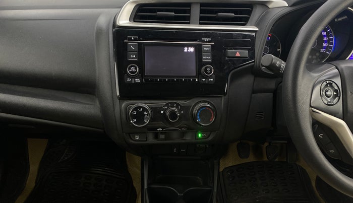 2017 Honda Jazz 1.2L I-VTEC SV, Petrol, Manual, 77,635 km, Air Conditioner