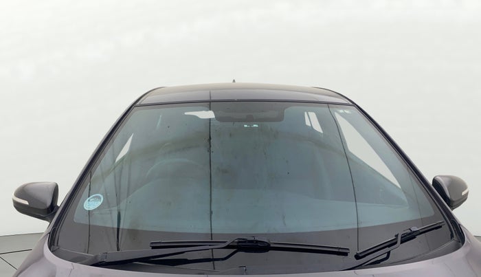 2017 Hyundai Elite i20 ASTA 1.2 (O), Petrol, Manual, 35,745 km, Front Windshield