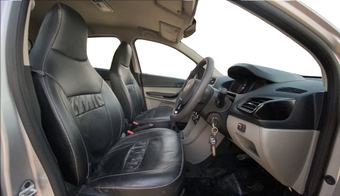 2018 Tata Tiago XT PETROL, CNG, Manual, 72,080 km, Right Side Front Door Cabin
