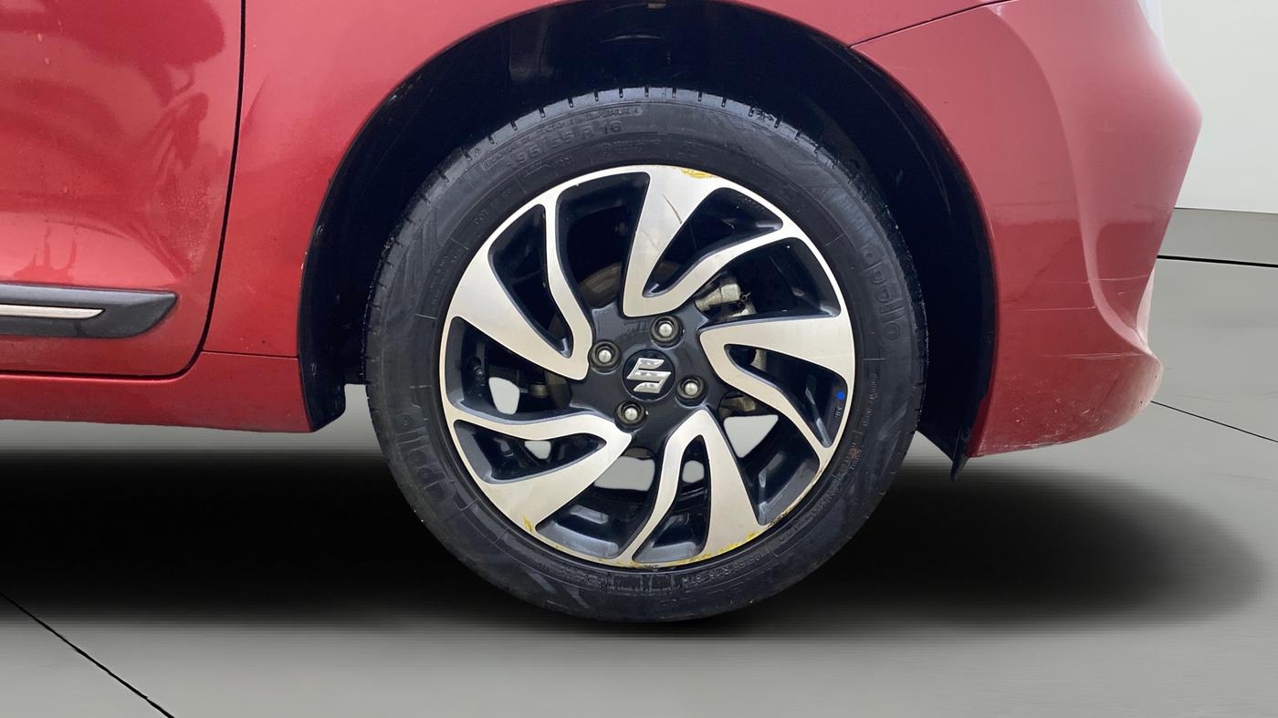 2021 Maruti Baleno ZETA CVT PETROL 1.2, Petrol, Automatic, 85,547 km, Right Front Wheel