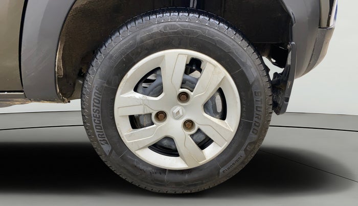 2016 Renault Kwid RXT 1.0, Petrol, Manual, 40,521 km, Left Rear Wheel