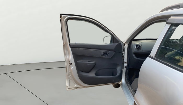 2016 Renault Kwid RXT 0.8, CNG, Manual, 40,164 km, LHS Front Door