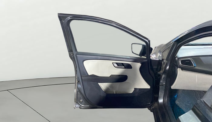 2023 Tata ALTROZ XZA, Petrol, Automatic, 44,510 km, LHS Front Door