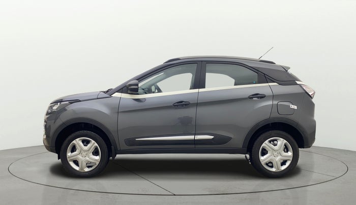 2022 Tata NEXON XM SUNROOF PETROL, Petrol, Manual, 16,608 km, Left Side