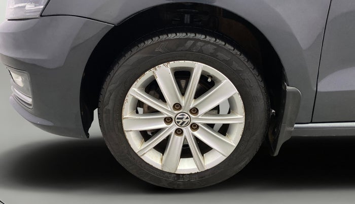 2017 Volkswagen Vento 1.2 TSI HIGHLINE PLUS AT, Petrol, Automatic, 92,325 km, Left Front Wheel