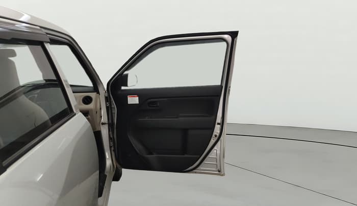 2021 Maruti New Wagon-R LXI CNG (O) 1.0, CNG, Manual, 48,589 km, RHS Front Door
