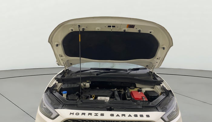 2022 MG ASTOR SAVVY 1.3 TURBO AT S RED, Petrol, Automatic, 27,333 km, Open Bonet