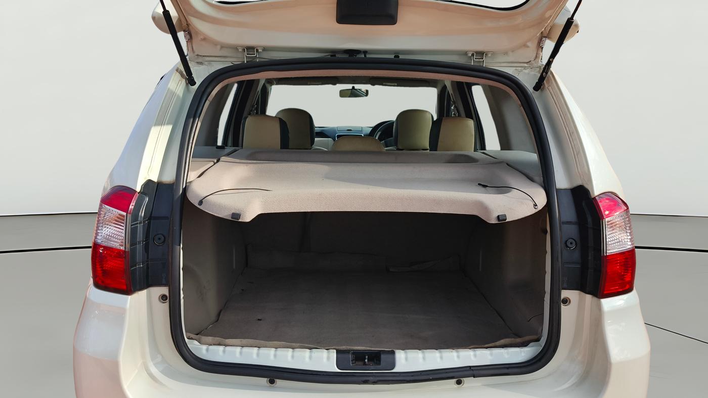 2015 Nissan Terrano XL (D), Diesel, Manual, 90,453 km, Boot Open Zoomed View