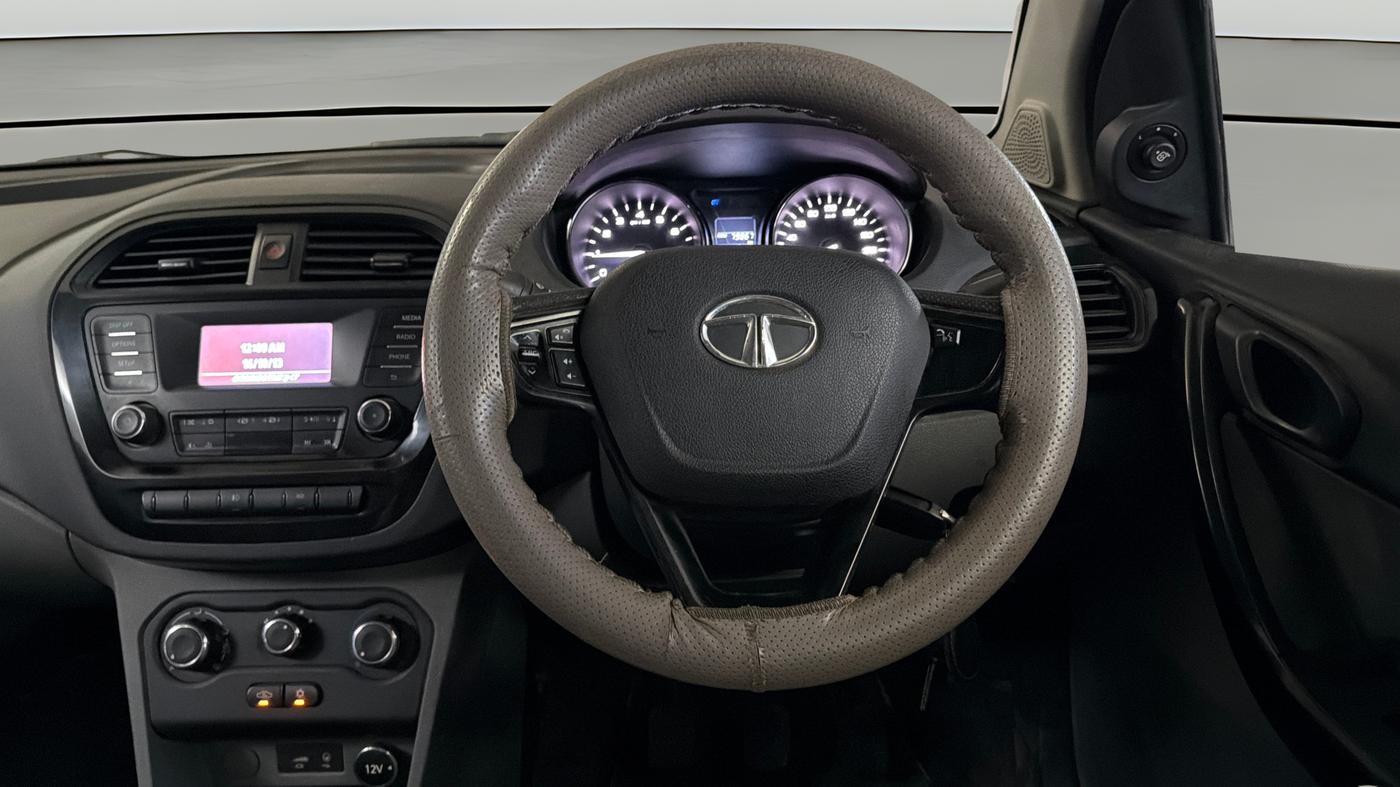 2018 Tata TIGOR XT PETROL, Petrol, Manual, 79,845 km, Steering Wheel Close Up