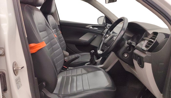 2023 Skoda KUSHAQ AMBITION 1.0L TSI MT, Petrol, Manual, 59,308 km, Right Side Front Door Cabin