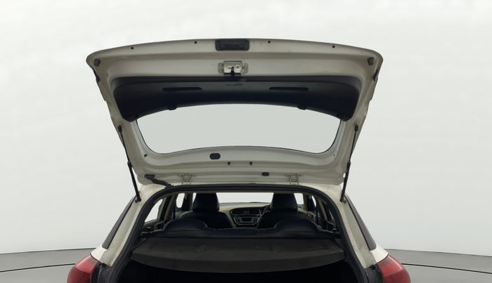 2017 Hyundai Elite i20 SPORTZ 1.2, Petrol, Manual, 87,492 km, Boot Door Open