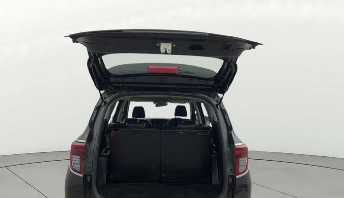 2023 KIA CARENS PRESTIGE PLUS 1.5 PETROL IMT 7 STR, Petrol, Manual, 48,381 km, Boot Door Open