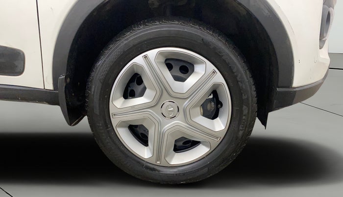 2023 Tata NEXON XMA PETROL, Petrol, Automatic, 28,958 km, Right Front Wheel