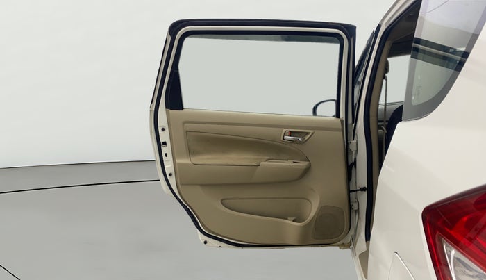 2016 Maruti Ertiga ZDI + SHVS, Diesel, Manual, 97,849 km, LHS Rear Door