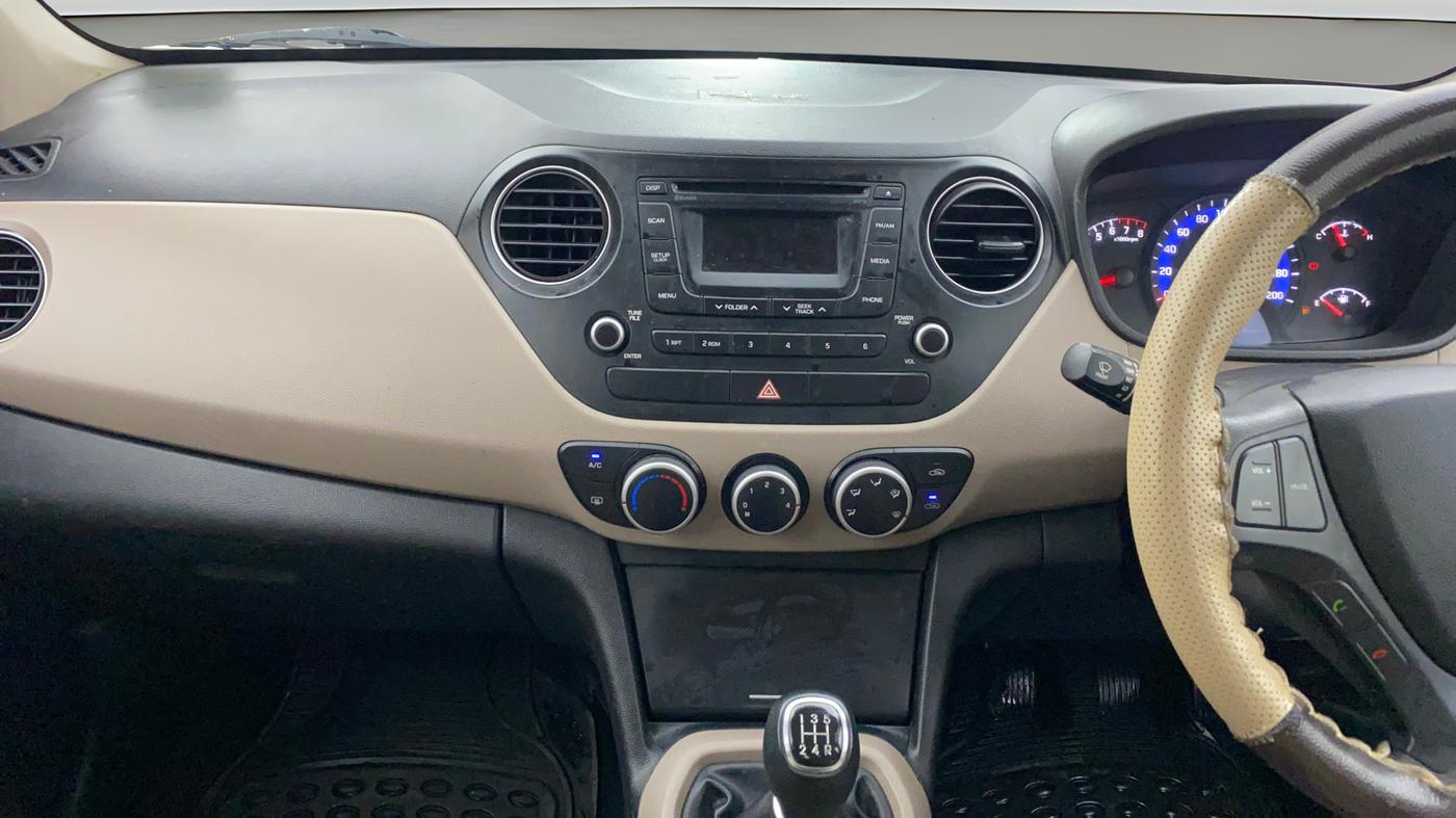 2014 Hyundai Xcent S 1.2, Petrol, Manual, 1,17,926 km, Air Conditioner