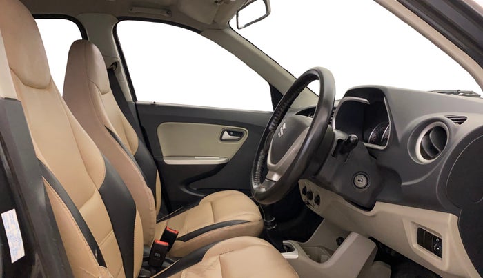 2015 Maruti Alto K10 VXI, Petrol, Manual, 42,660 km, Right Side Front Door Cabin