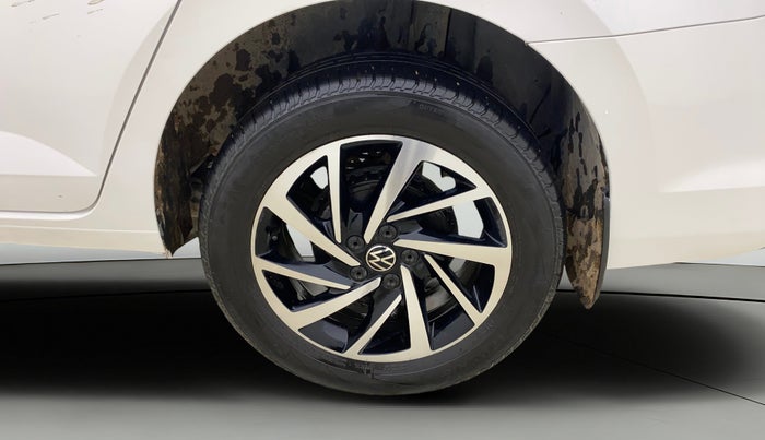2023 Volkswagen VIRTUS TOPLINE TSI 1.0 MT, Petrol, Manual, 41,340 km, Left Rear Wheel