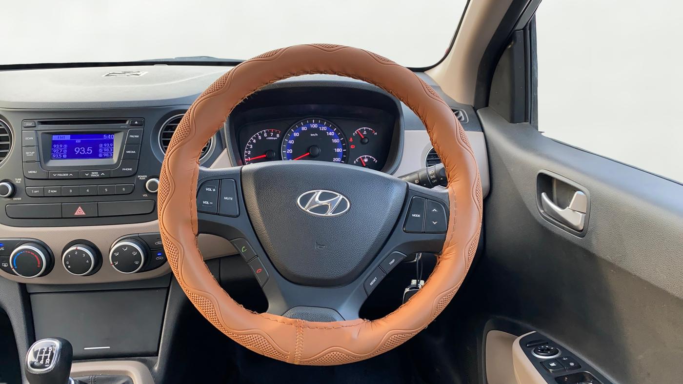 2015 Hyundai Xcent S 1.2, Petrol, Manual, 39,511 km, Steering Wheel Close Up