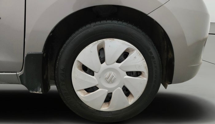 2015 Maruti Celerio VXI, CNG, Manual, 68,757 km, Right Front Wheel