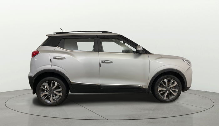 2021 Mahindra XUV300 W8 (O) 1.5 DIESEL, Diesel, Manual, 74,257 km, Right Side View
