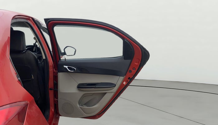 2019 Tata Tiago XZ PLUS DUAL TONE PETROL, Petrol, Manual, 89,104 km, RHS Rear Door