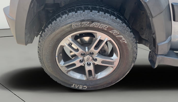 2022 Mahindra Thar LX HT PETROL 4WD MT, Petrol, Manual, 20,277 km, Left Front Wheel