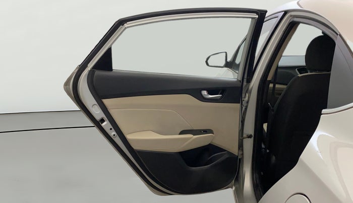 2018 Hyundai Verna 1.6 VTVT SX, Petrol, Manual, 51,957 km, LHS Rear Door