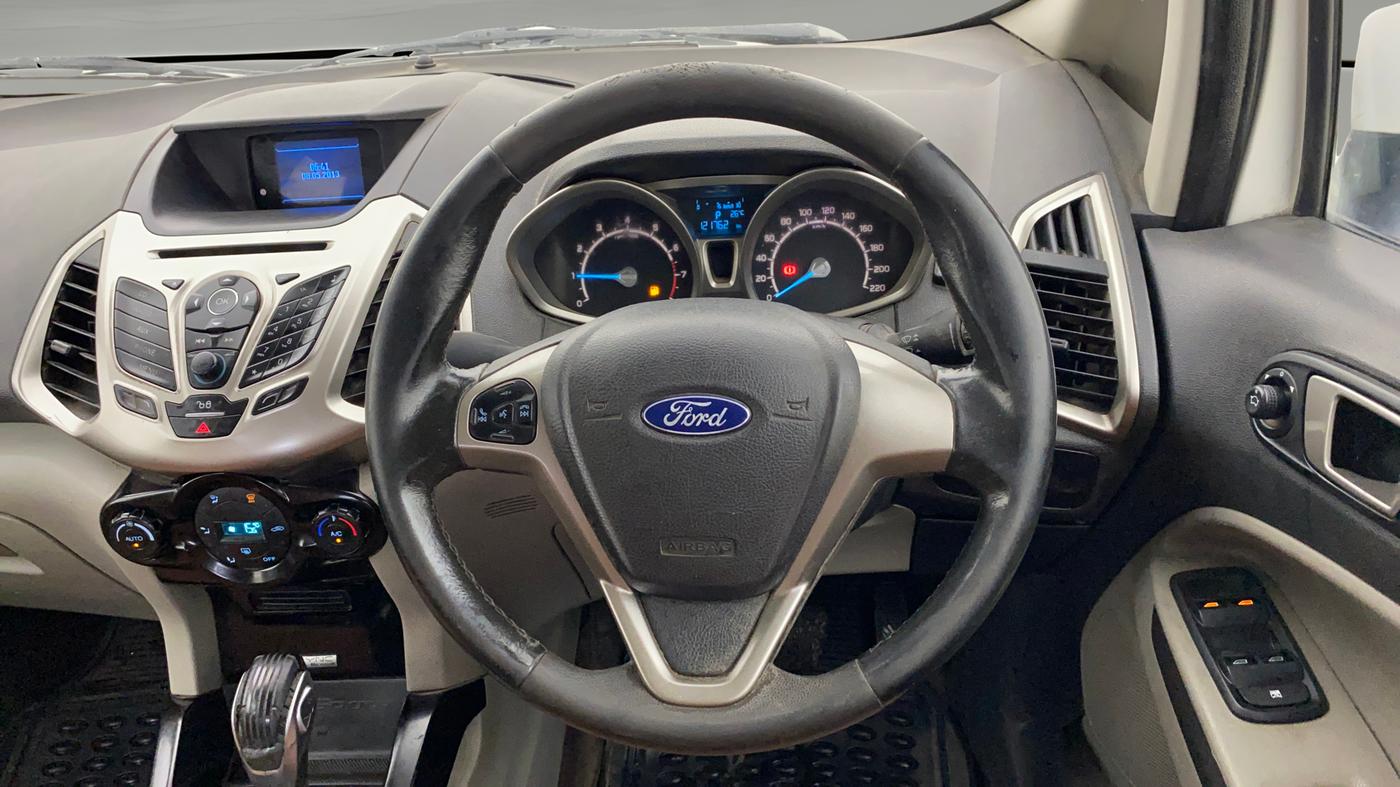 2014 Ford Ecosport TITANIUM 1.5L PETROL AT, CNG, Automatic, 1,21,732 km, Steering Wheel Close Up
