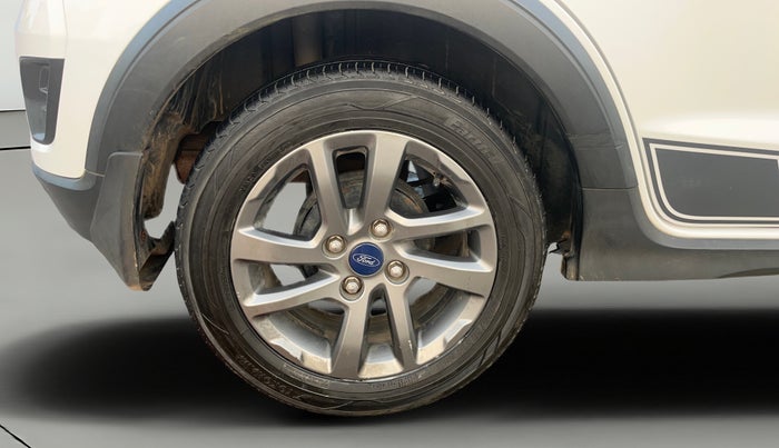 2018 Ford FREESTYLE TITANIUM PLUS 1.5 DIESEL, Diesel, Manual, 70,086 km, Right Rear Wheel