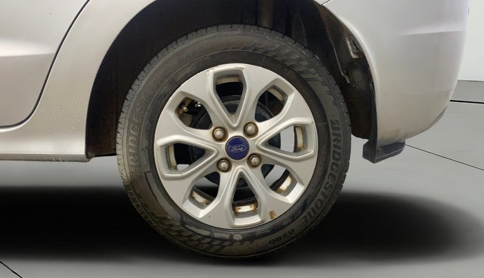 2016 Ford Figo Aspire TITANIUM 1.2 PETROL, Petrol, Manual, 88,433 km, Left Rear Wheel