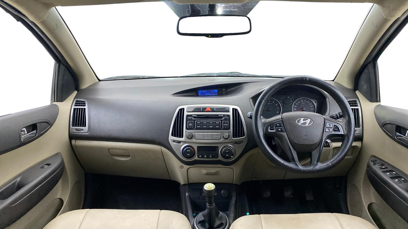 2014 Hyundai i20 SPORTZ 1.2, Petrol, Manual, 95,692 km, Dashboard