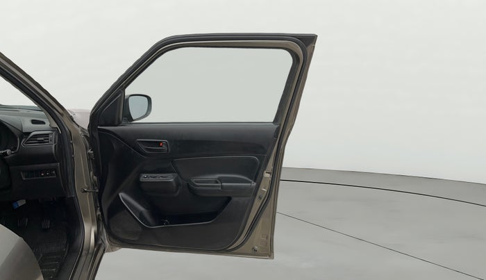 2019 Maruti Swift LXI, Petrol, Manual, 39,848 km, RHS Front Door