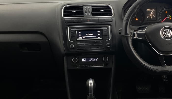 2016 Volkswagen Vento COMFORTLINE 1.2 TSI AT, Petrol, Automatic, 1,18,221 km, Air Conditioner