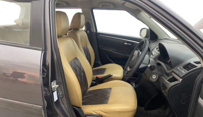 2015 Maruti Swift VDI, Diesel, Manual, 92,139 km, Right Side Front Door Cabin